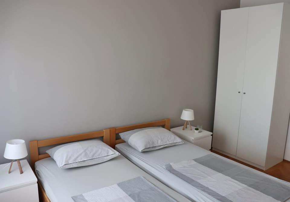 Apartman Simac Okrug Gornji トロギール エクステリア 写真