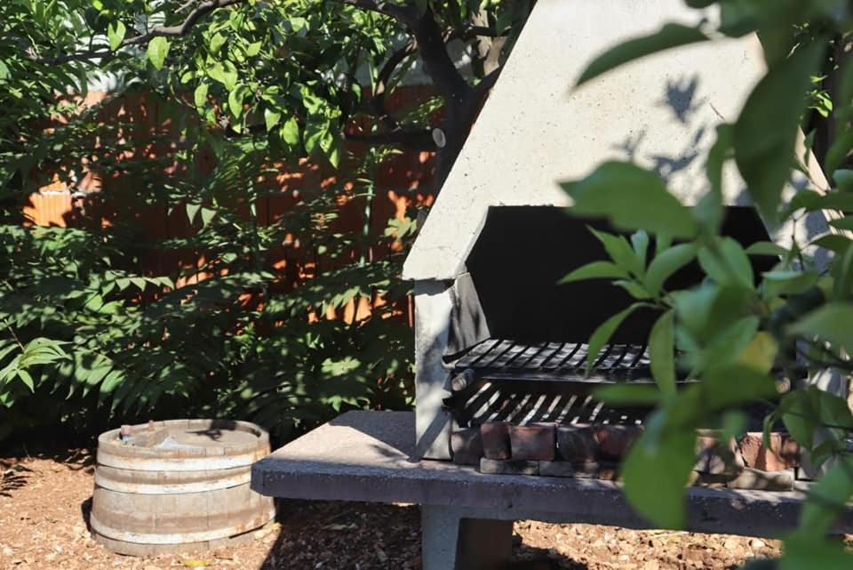 Apartman Simac Okrug Gornji トロギール エクステリア 写真