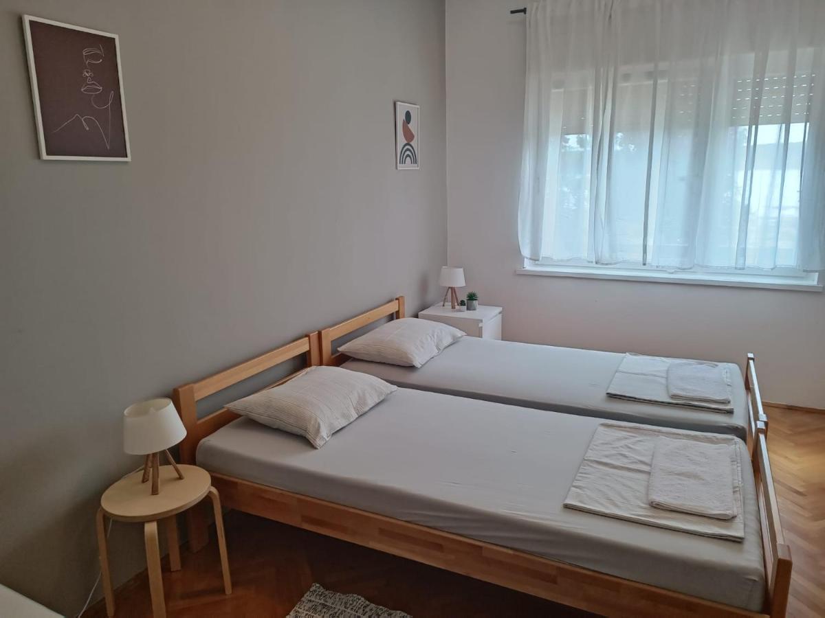 Apartman Simac Okrug Gornji トロギール エクステリア 写真