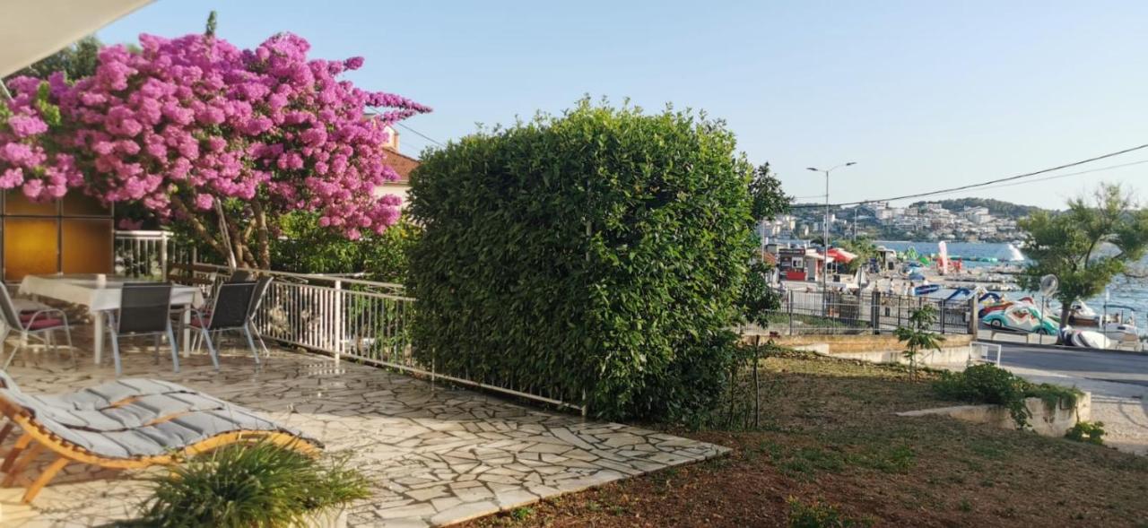 Apartman Simac Okrug Gornji トロギール エクステリア 写真