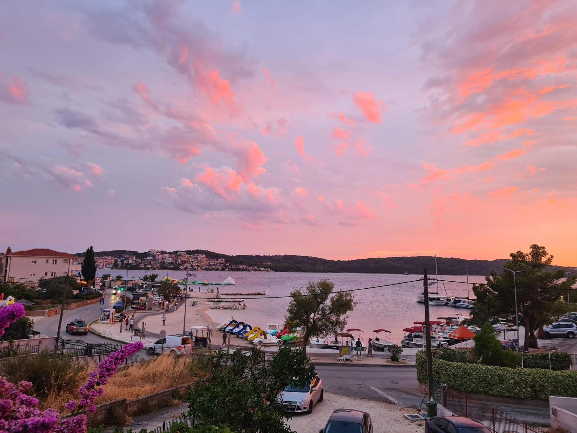 Apartman Simac Okrug Gornji トロギール エクステリア 写真